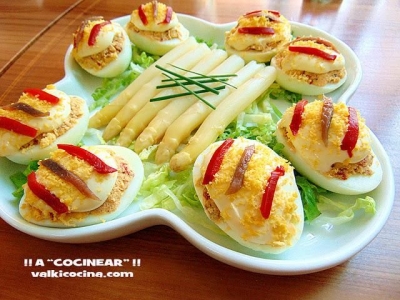 Huevos Rellenos Florentinos